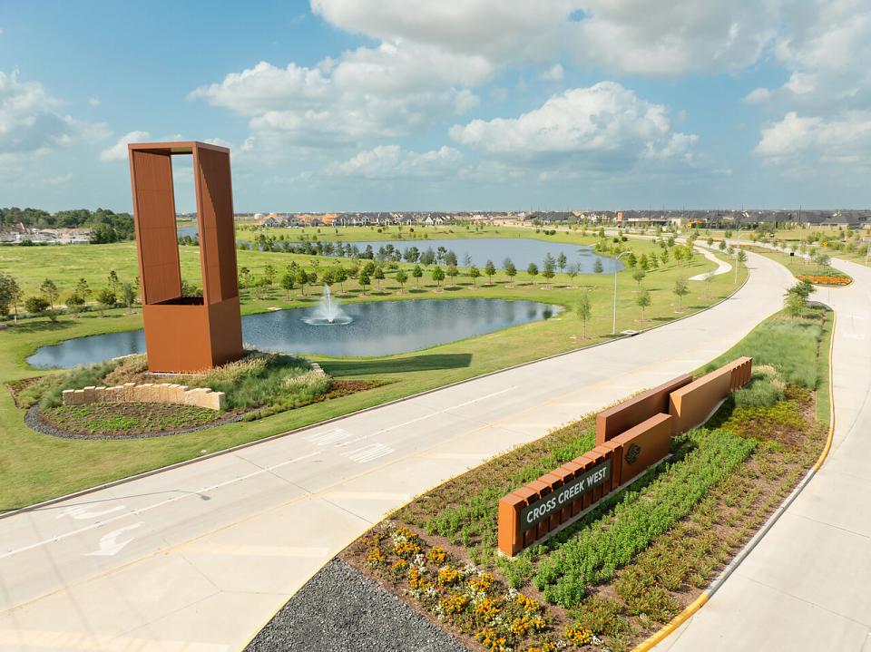 Cross Creek West Community Photo 4